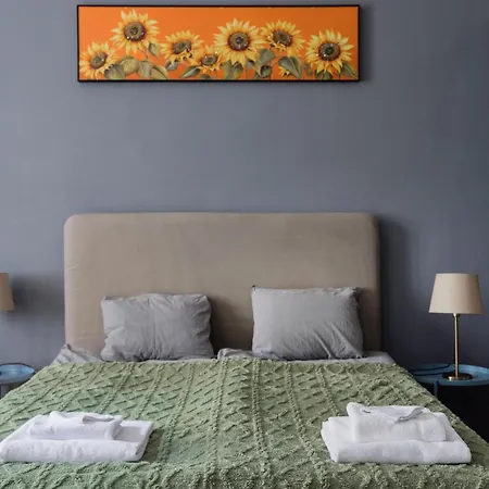 Bright & Grand With 4 Bedrooms By New York Cafe Appartement Budapest