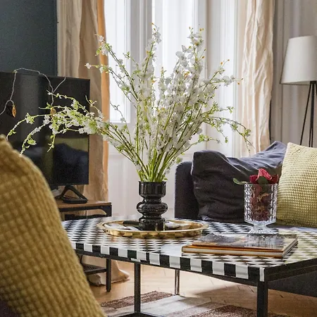 Apartamento Bright & Grand With 4 Bedrooms By New York Cafe Budapeste