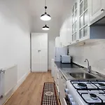 Appartement W - 4br Near New York Café - Pool Table - Sleeps 9 Budapest